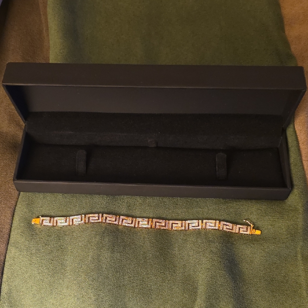 Gold and Silver Men's Patterned Bracelet, 1/10 Ct Diamonds, Gold-plated